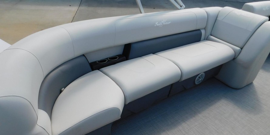 Sunchaser Boats Geneva Cruise 20 LR DH