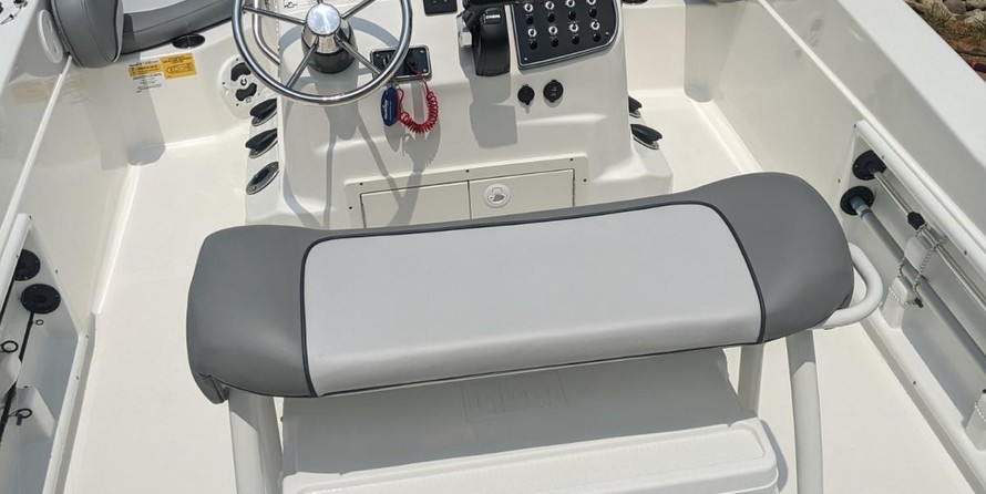 Nauticstar 211