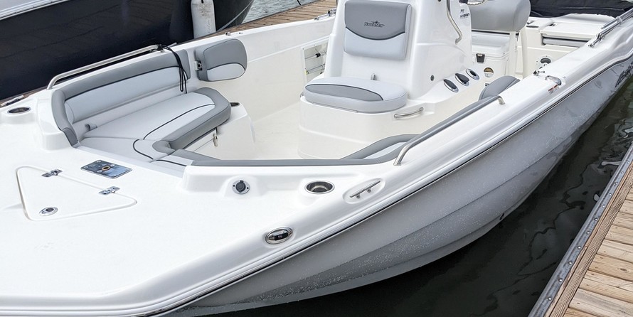 Nauticstar 211