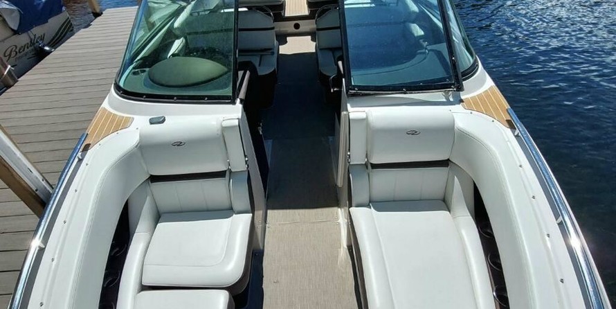 Regal 2800 Bowrider