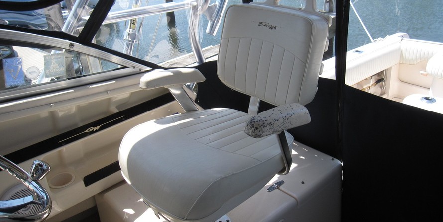 Grady-White Marlin 300