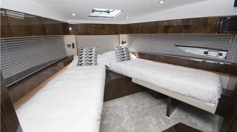 Fairline 50 Squadron