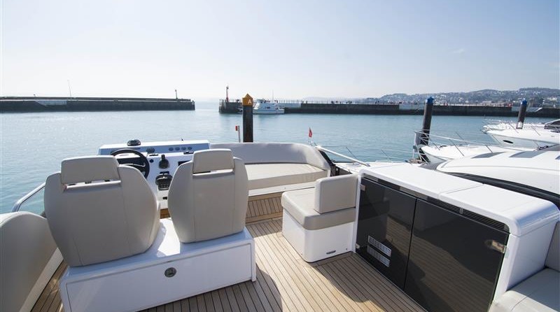 Fairline 50 Squadron