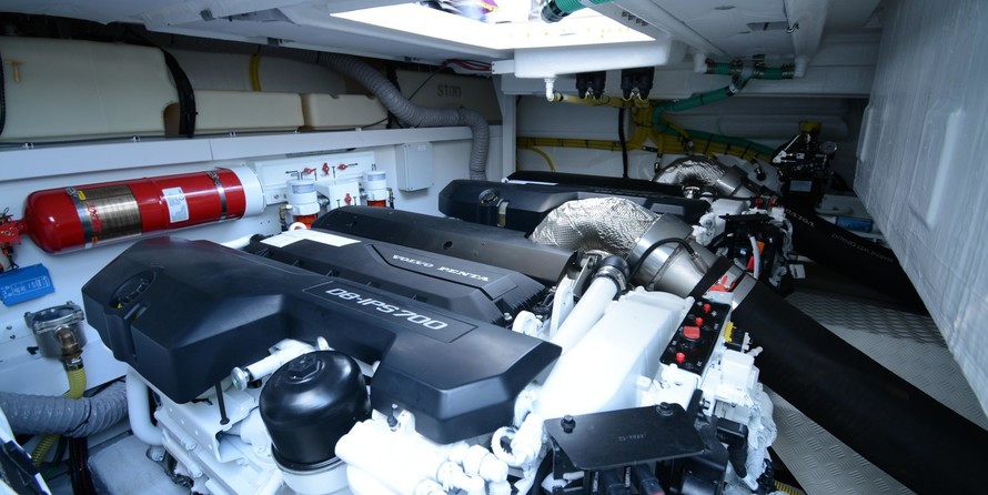 Fairline 50 Squadron