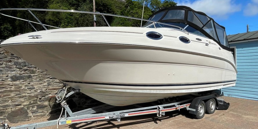 Sea Ray 240 Sundancer