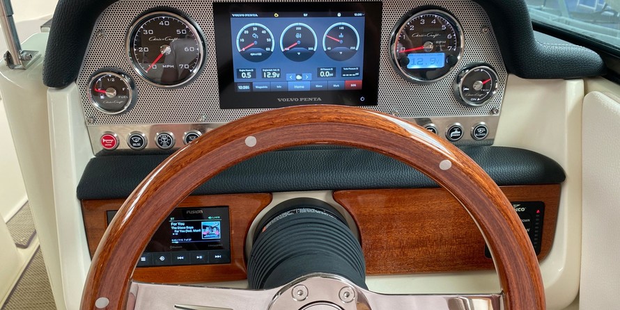 Chris-Craft Launch 27