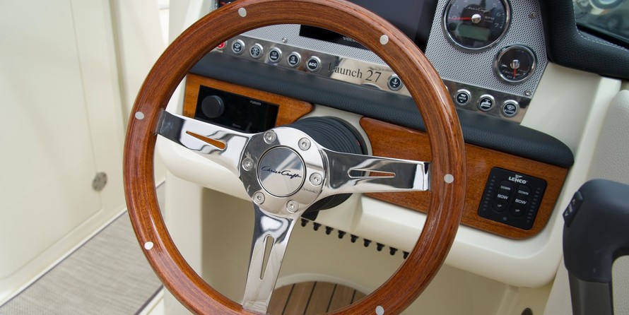 Chris-Craft Launch 27