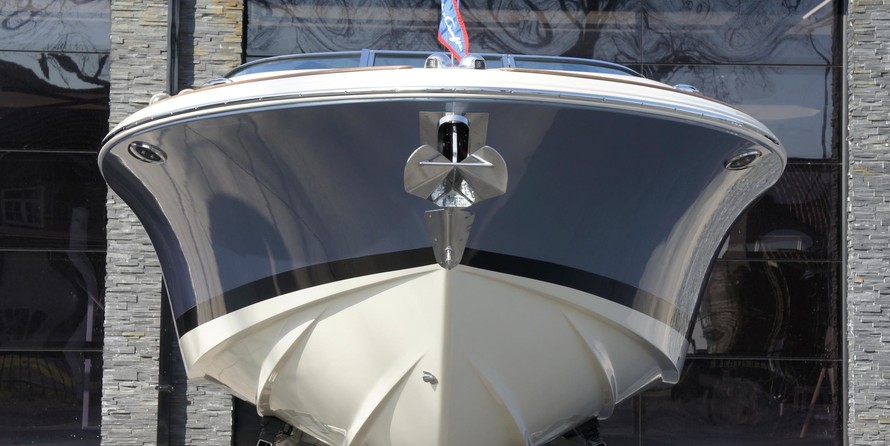 Chris-Craft Launch 27