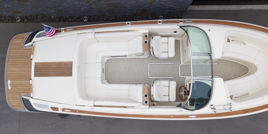 Chris-Craft Launch 27