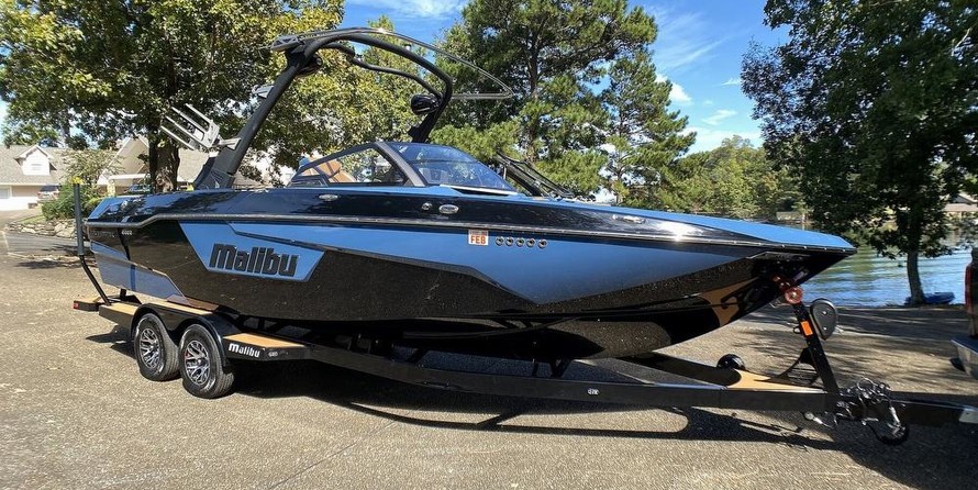 Malibu Wakesetter 25 LSV