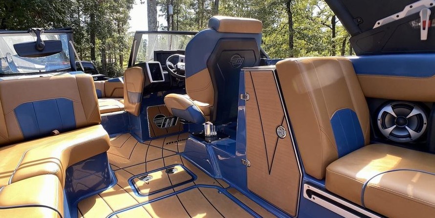 Malibu Wakesetter 25 LSV