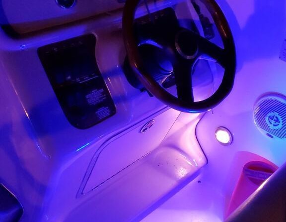 Sea ray 270 sundancer