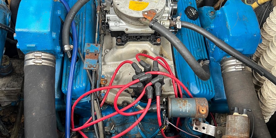 Cruisers yachts 298 villa vee