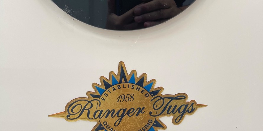Ranger Tugs R-27