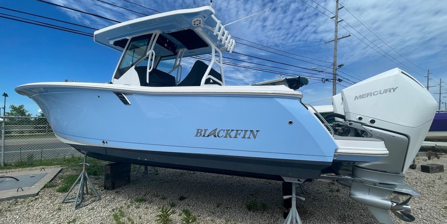 Blackfin 272CC