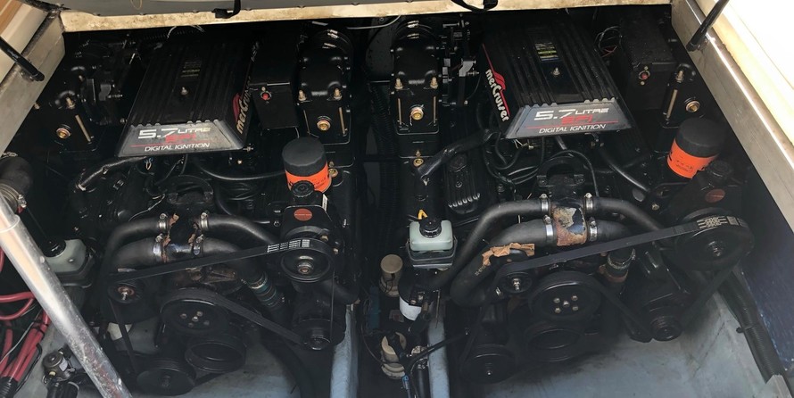 Sea Ray 310 Sundancer