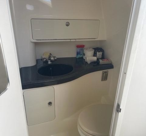 Boston Whaler 305 Conquest