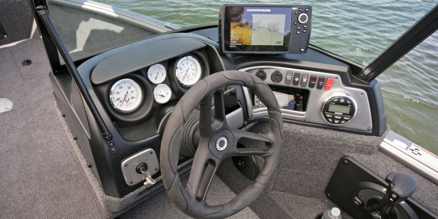 Lund Boats 1675 Impact SS