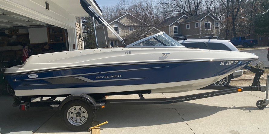 Bayliner 175 Bowrider