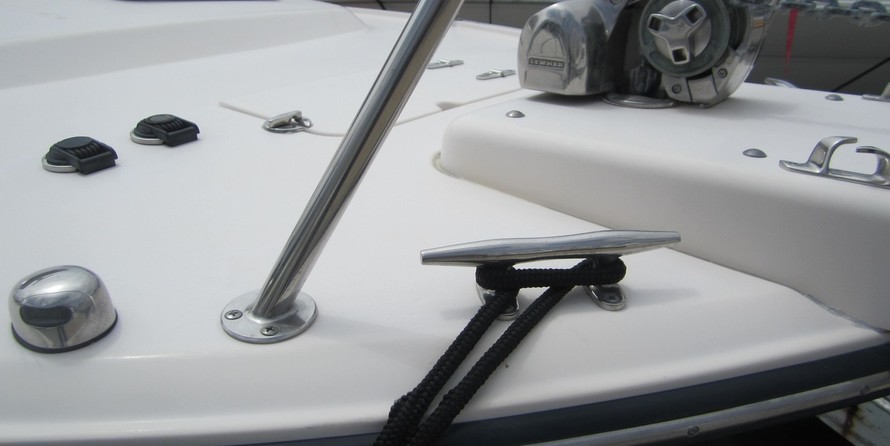 Grady-White Express 330