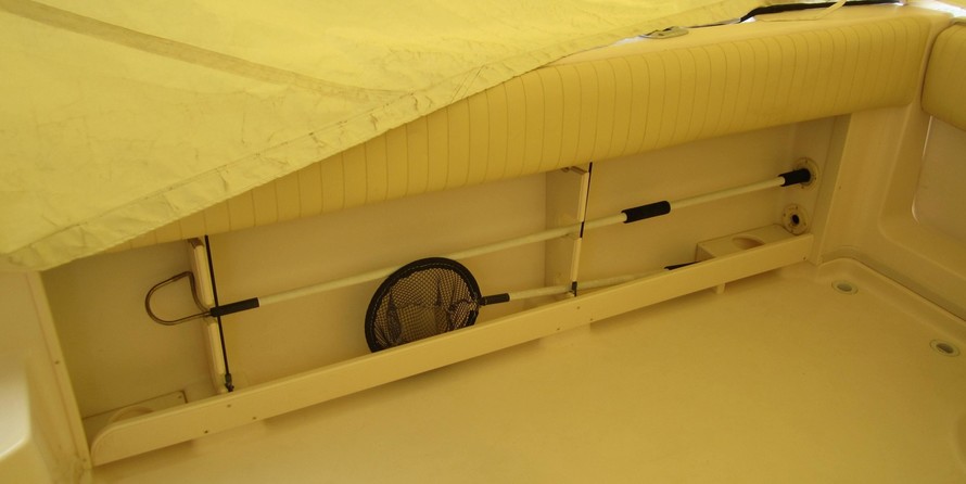 Grady-White Express 330