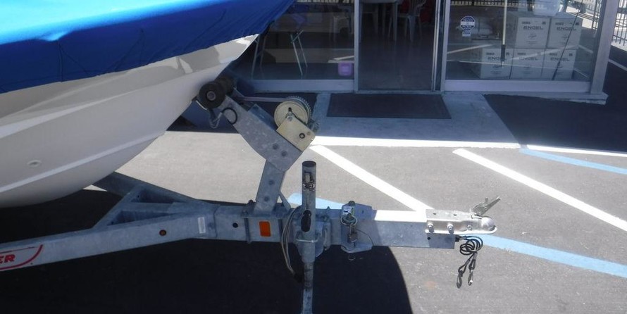 Boston Whaler 170 Montauk