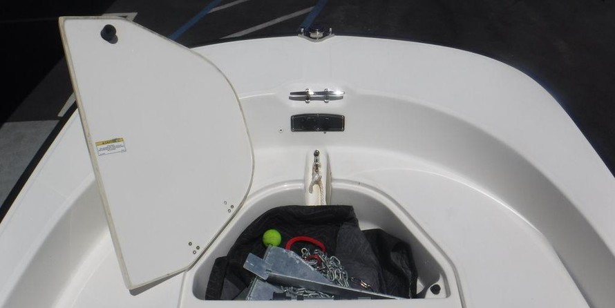 Boston Whaler 170 Montauk