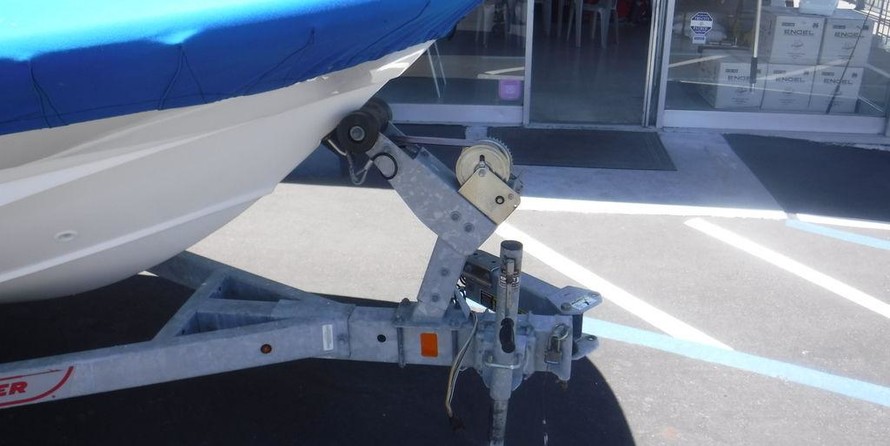 Boston Whaler 170 Montauk