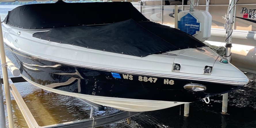 Caravelle 237LS Bow Rider