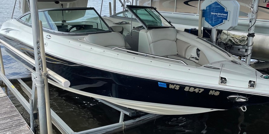 Caravelle 237LS Bow Rider