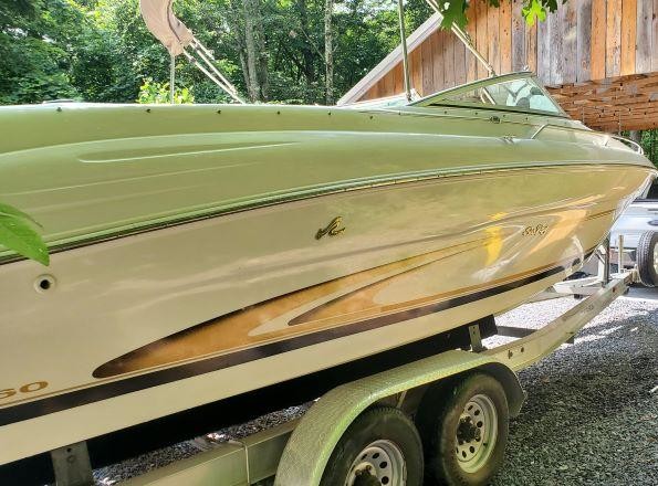 Sea ray 260 bow rider select