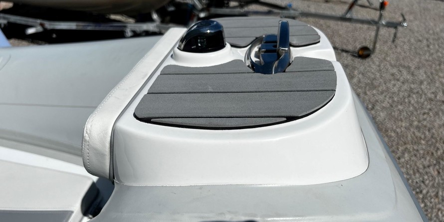 Ab inflatables nautilus 12 dlx rib