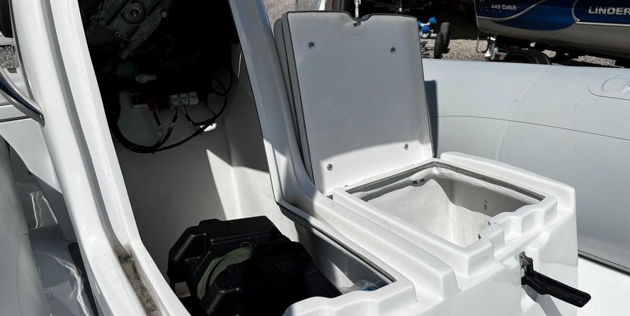 Ab inflatables nautilus 12 dlx rib