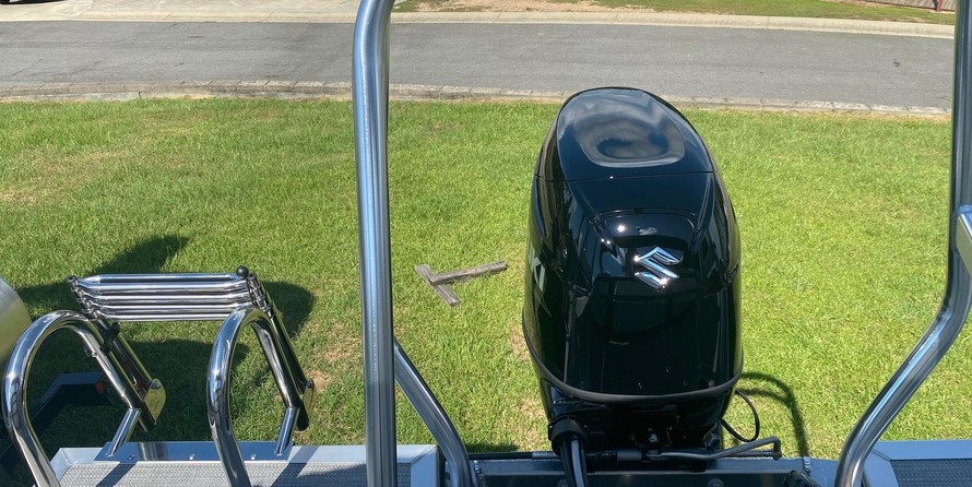 Bentley Pontoons Bentley 220 Navigator