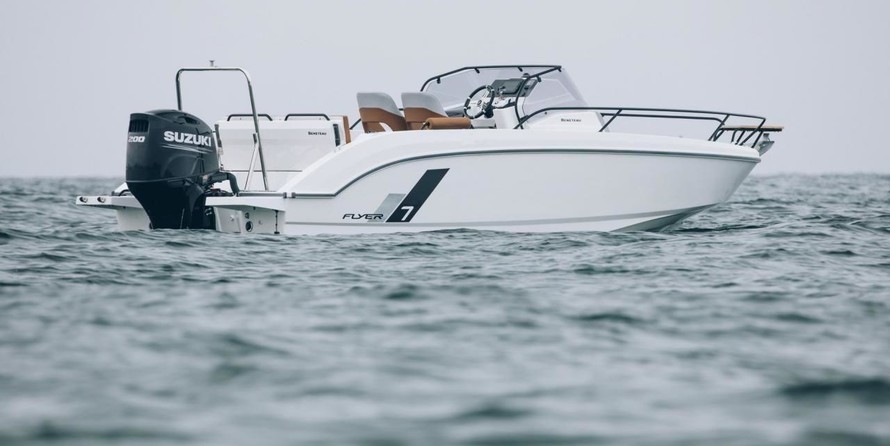 Beneteau Flyer 7 SUNdeck