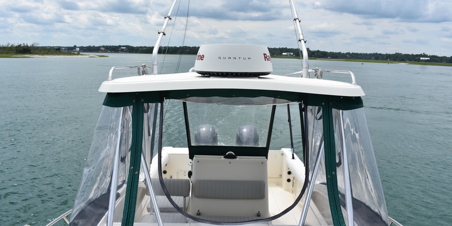 Pursuit 2870 center console