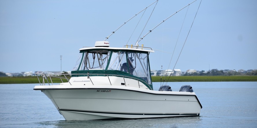 Pursuit 2870 center console