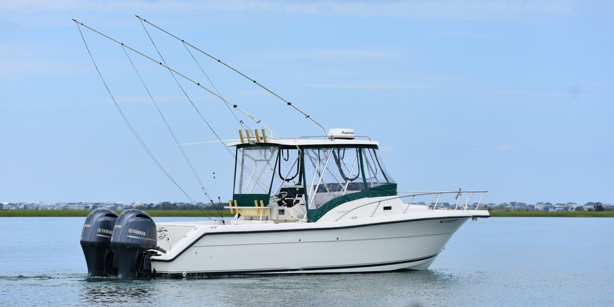 Pursuit 2870 center console