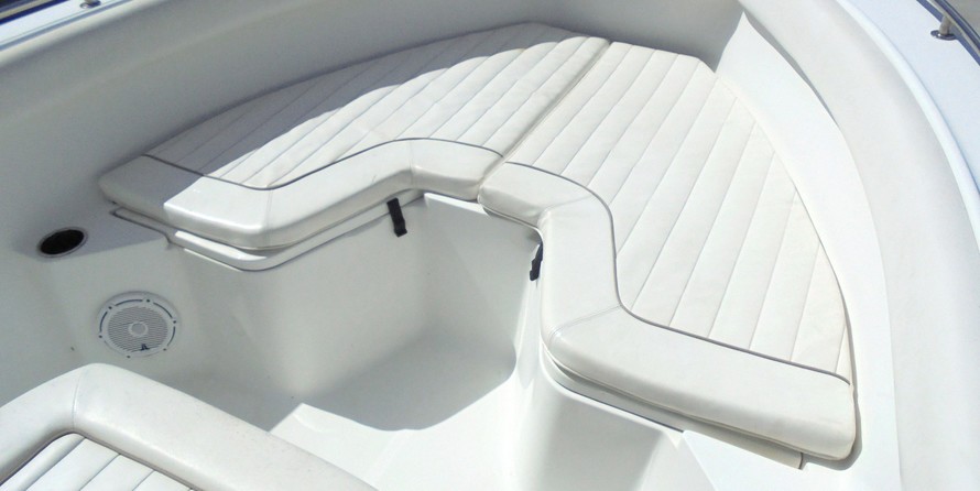 Sea Ray hunt ultra 211