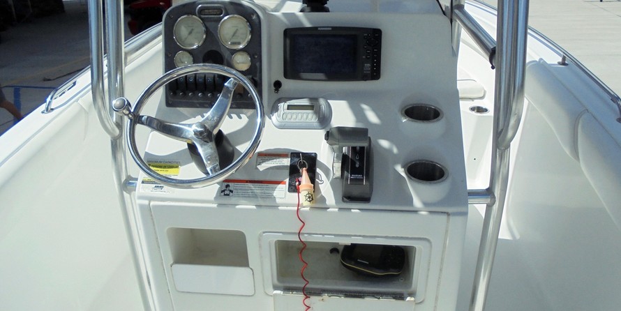 Sea Ray hunt ultra 211