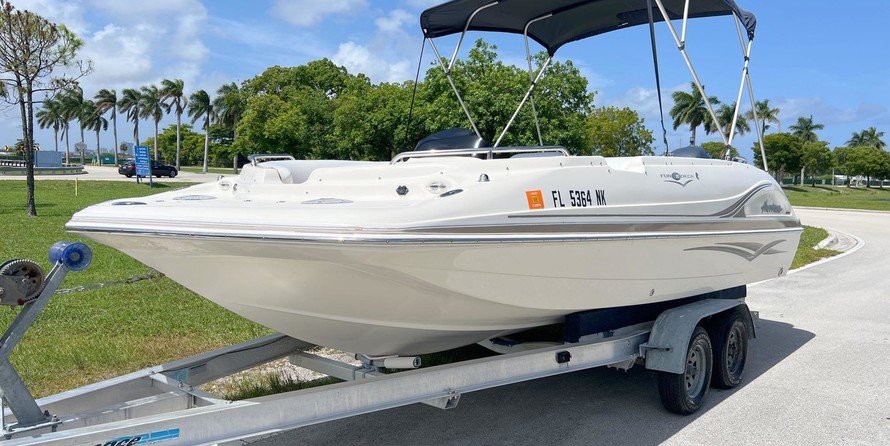 Hurricane fundeck 232