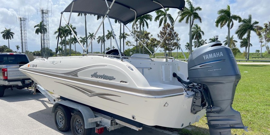 Hurricane fundeck 232