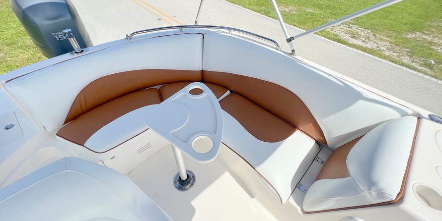 Hurricane fundeck 232