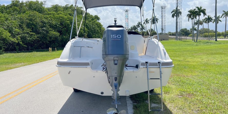 Hurricane fundeck 232