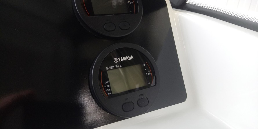 Jeanneau Merry Fisher 605