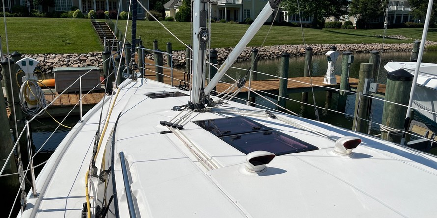 Marlow-Hunter 40