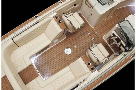 Chris-Craft Launch 27