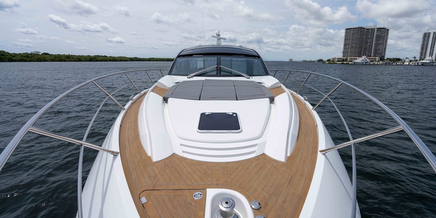 Sunseeker Predator 60 EVO