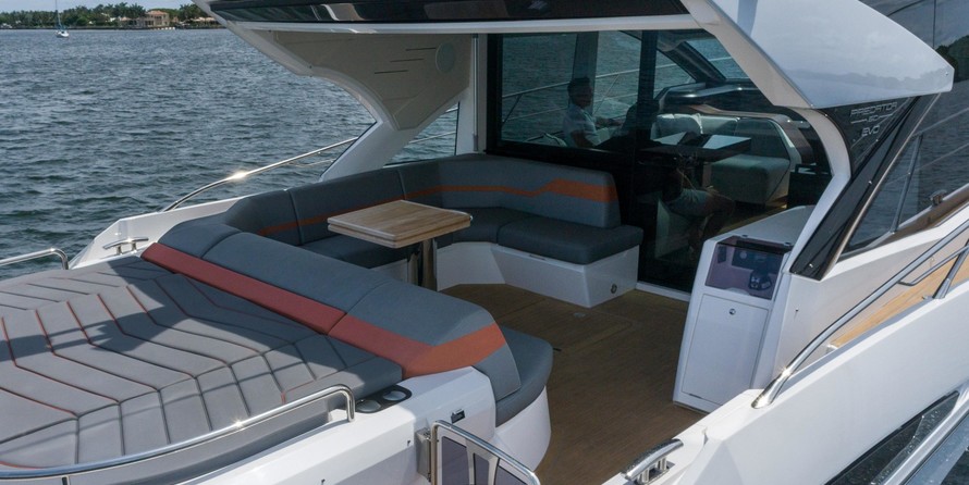 Sunseeker Predator 60 EVO