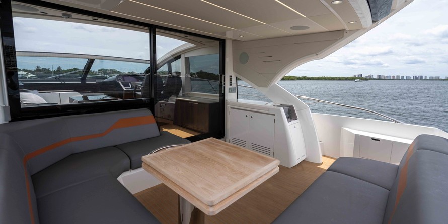 Sunseeker Predator 60 EVO